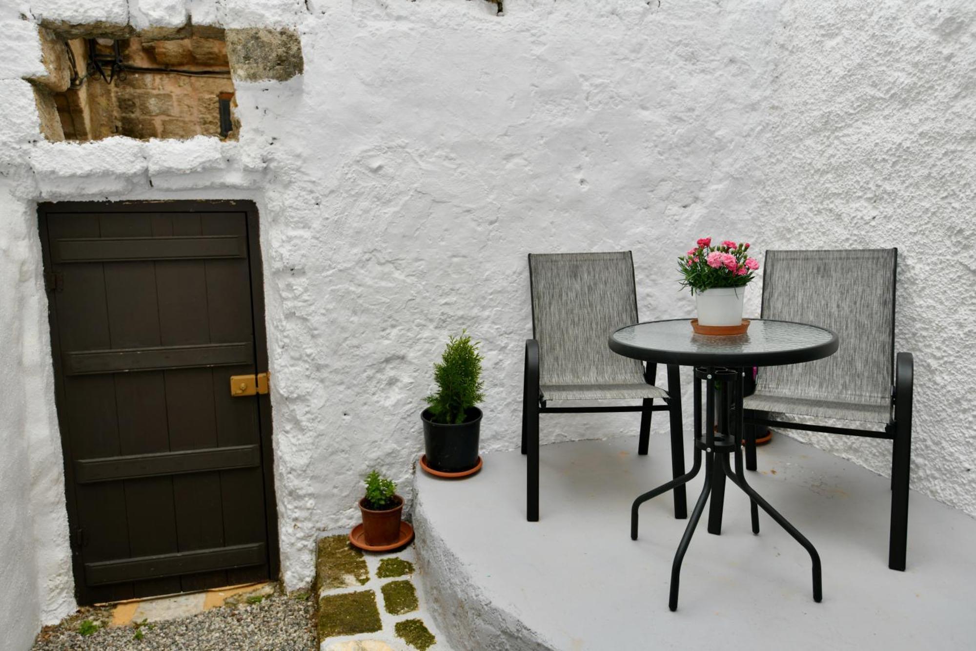 Penelope Garden House Old Town Apartment Rhodes City ภายนอก รูปภาพ