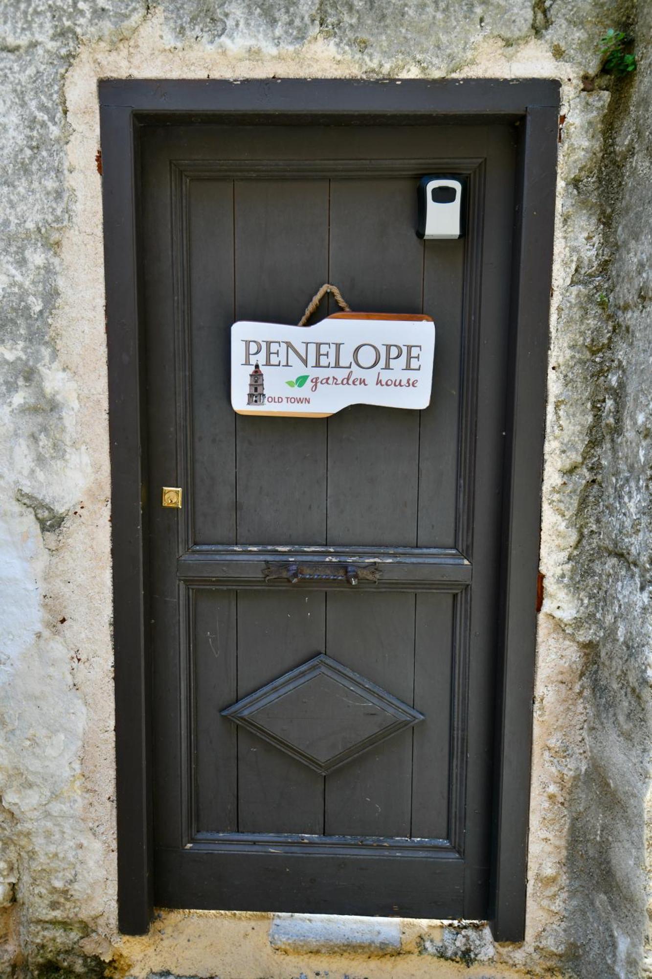 Penelope Garden House Old Town Apartment Rhodes City ภายนอก รูปภาพ